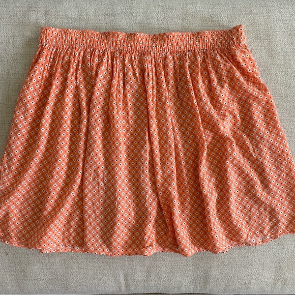 AE Coral Geometric Print Circle Skirt - Picture 1 of 4